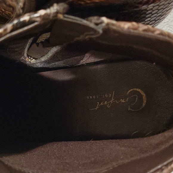 Faux Snake skin boots - Picture 3 of 7